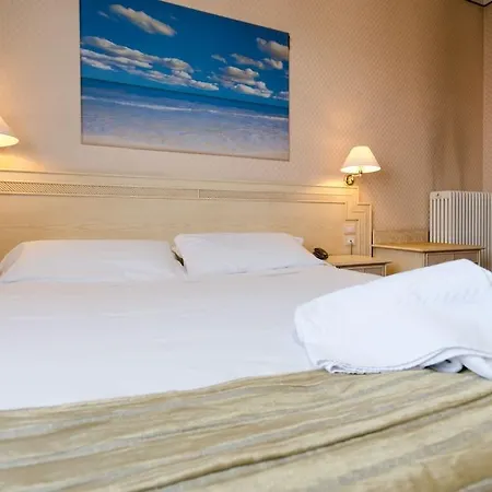 Centrale Hotel 2*